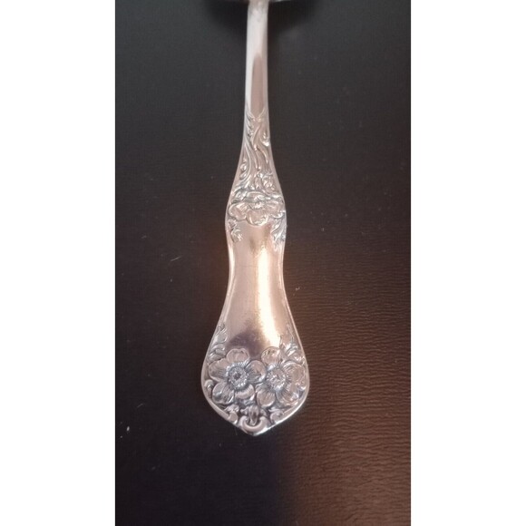 W.M. Rogers & Sons Scalloped Table Spoon - SIlver Plated- 6 Inches - Picture 2 of 7